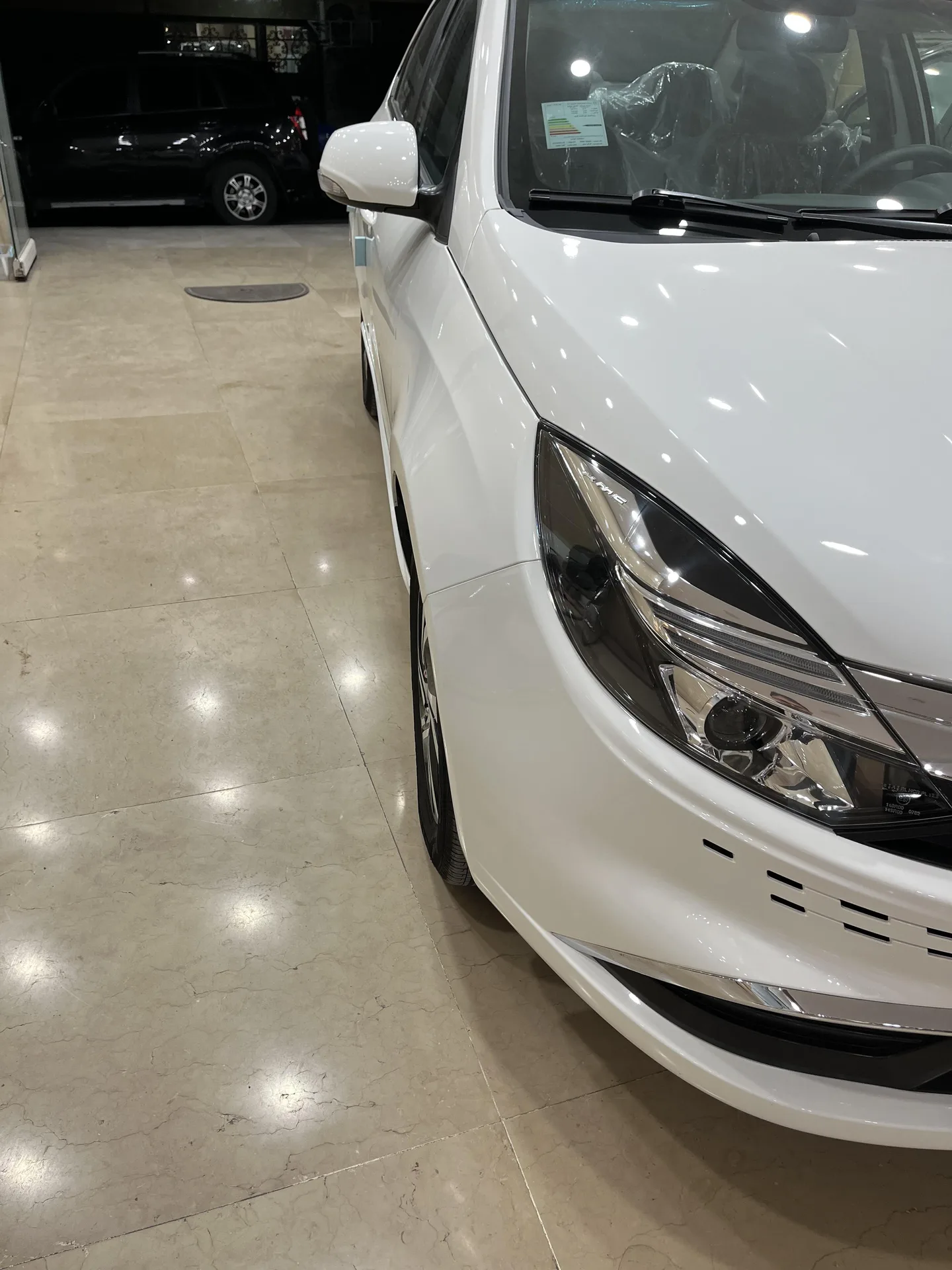 کی ام سی  ایگل 3