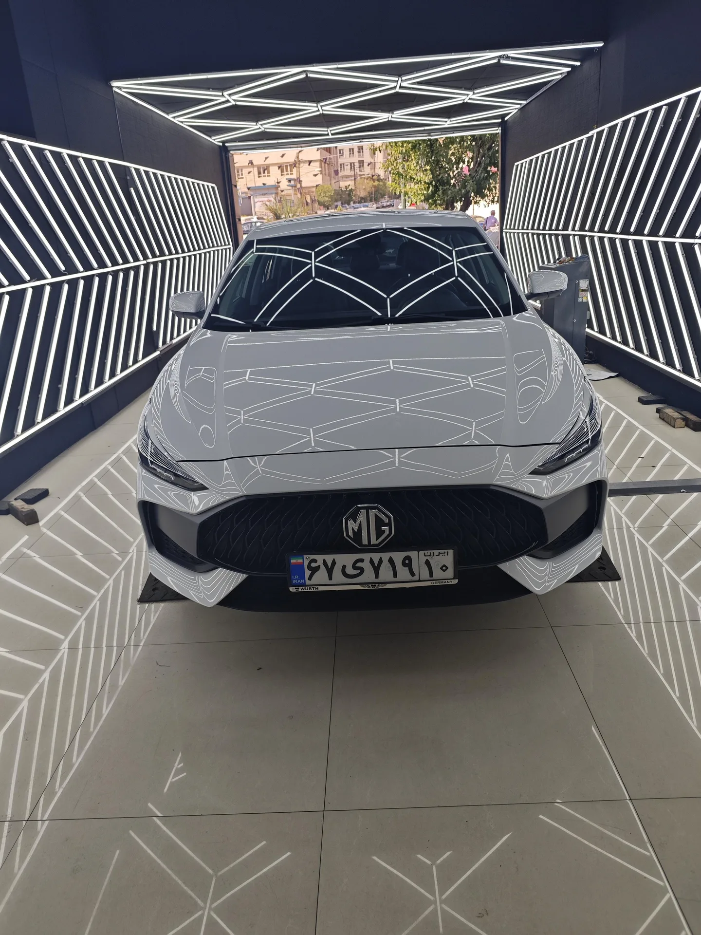 ام جی GT