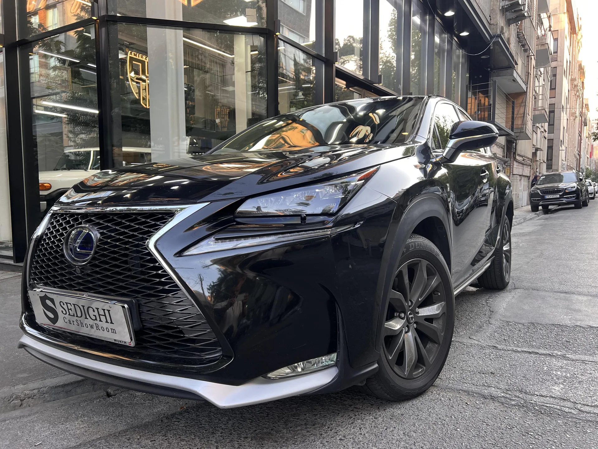 لکسوس  NX هیبرید 2