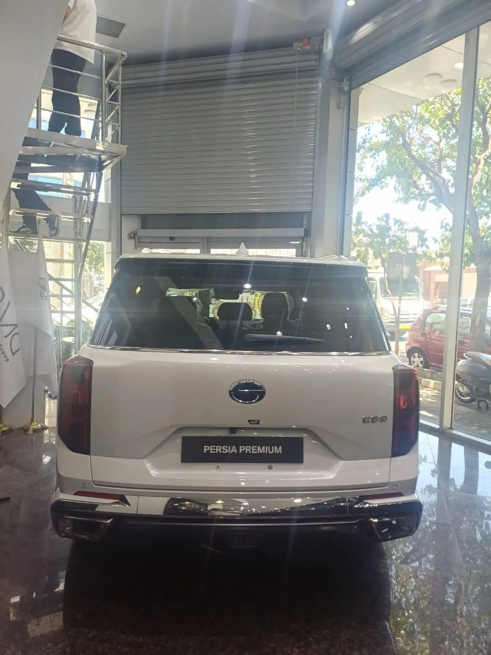 جی ای سی  ES9 2
