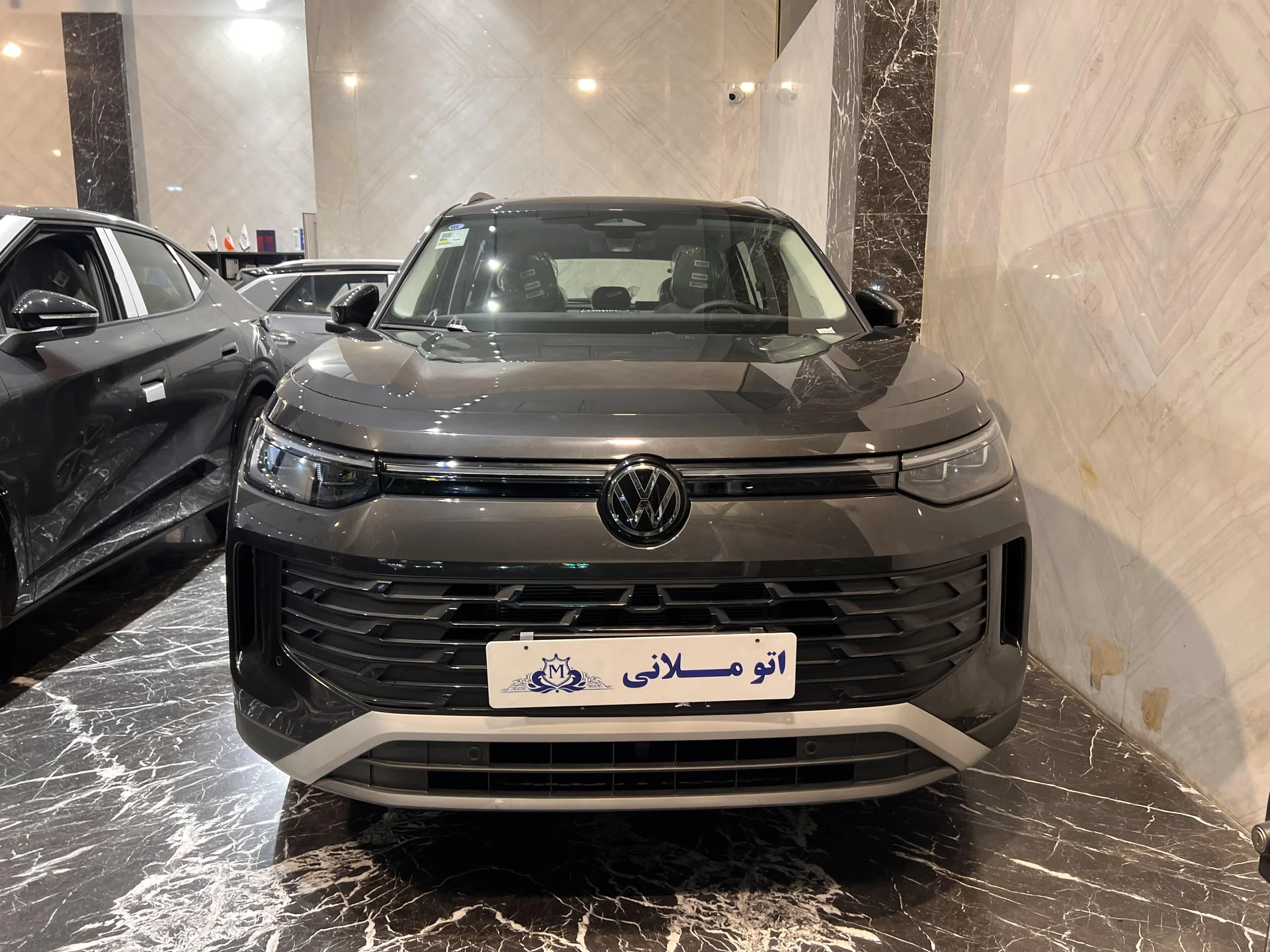 فولکس  تایرون L