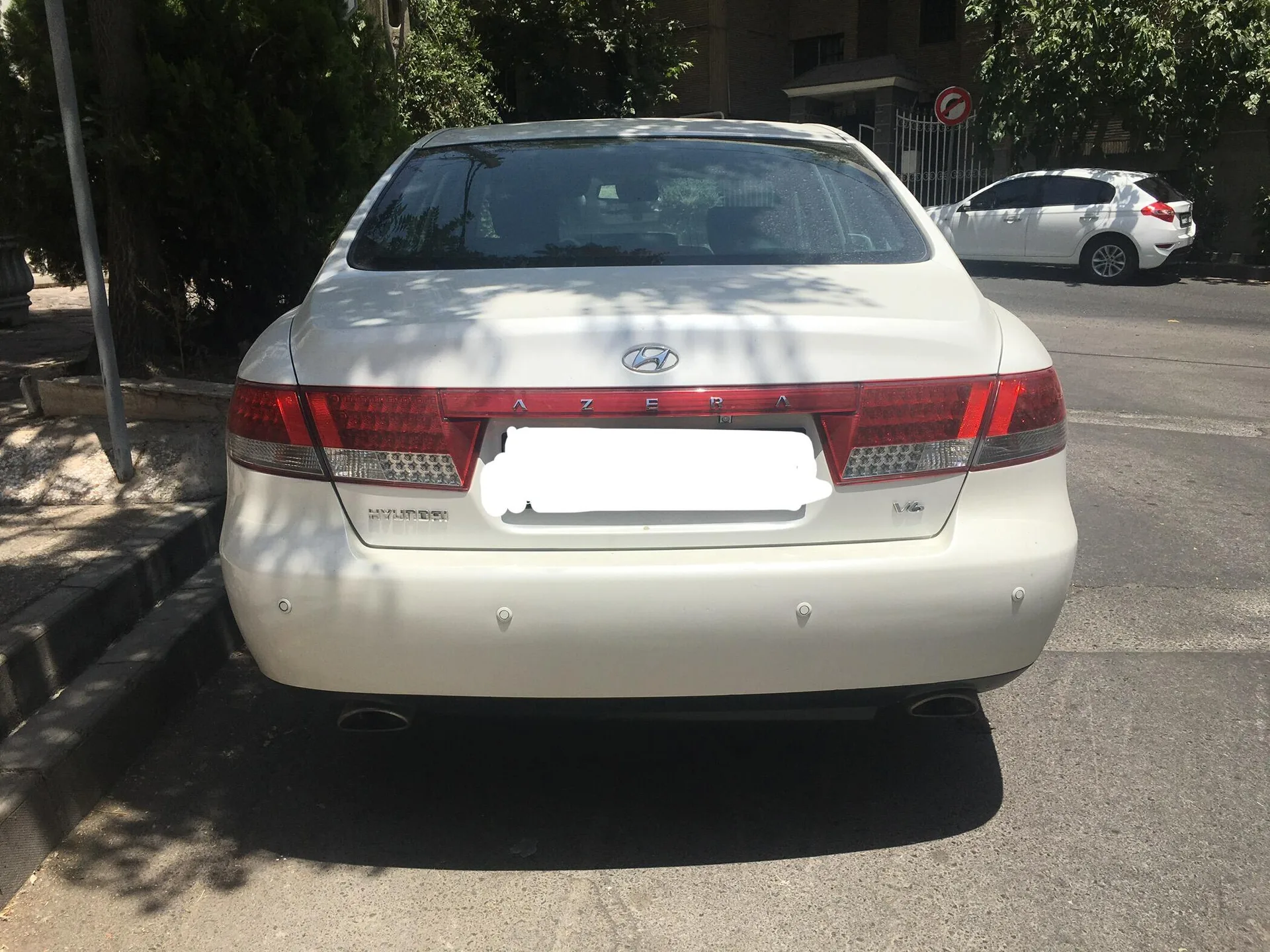 هیوندای  آزرا (گرنجور)