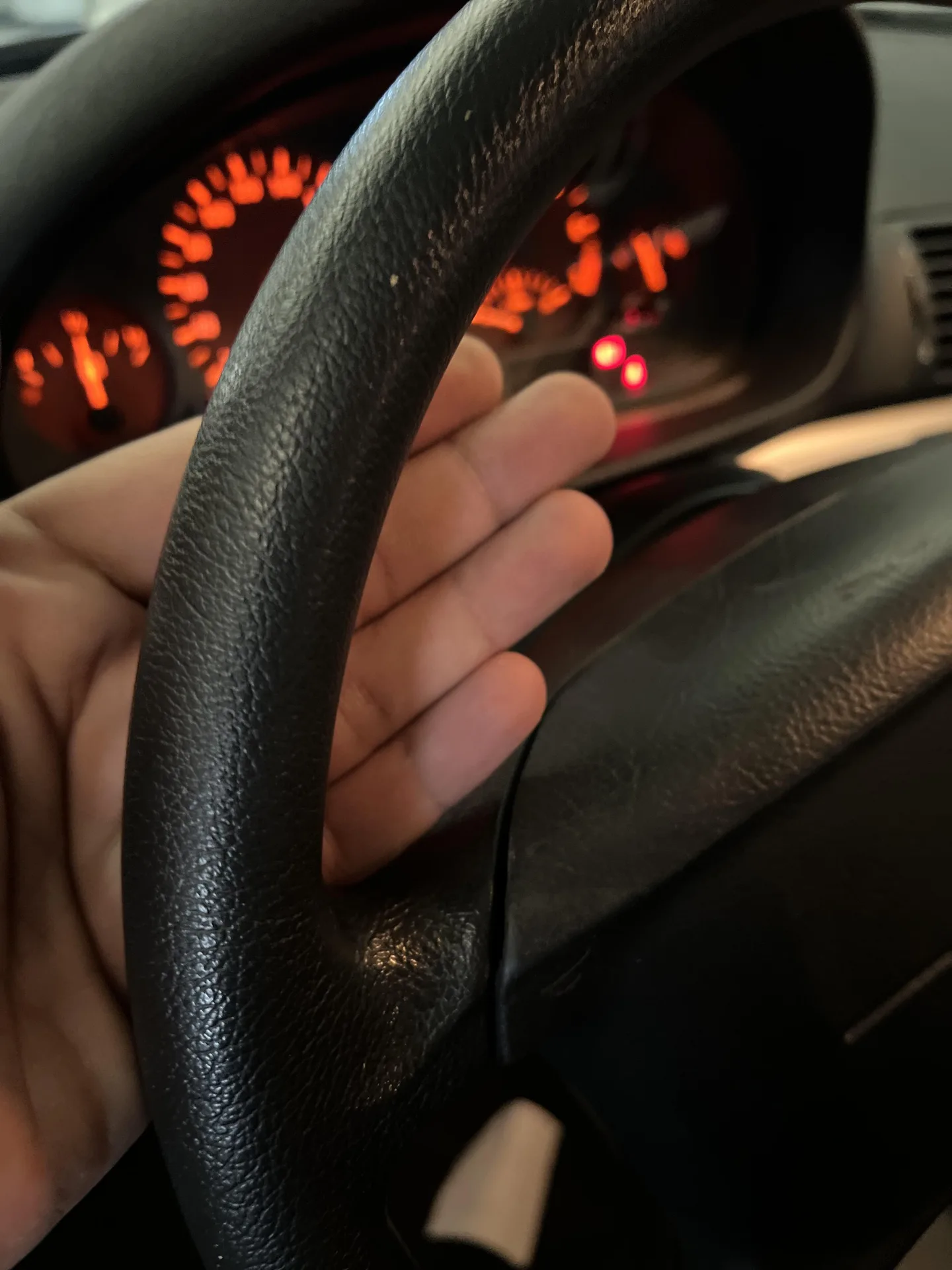 ب ام و  سری 3 سدان 5