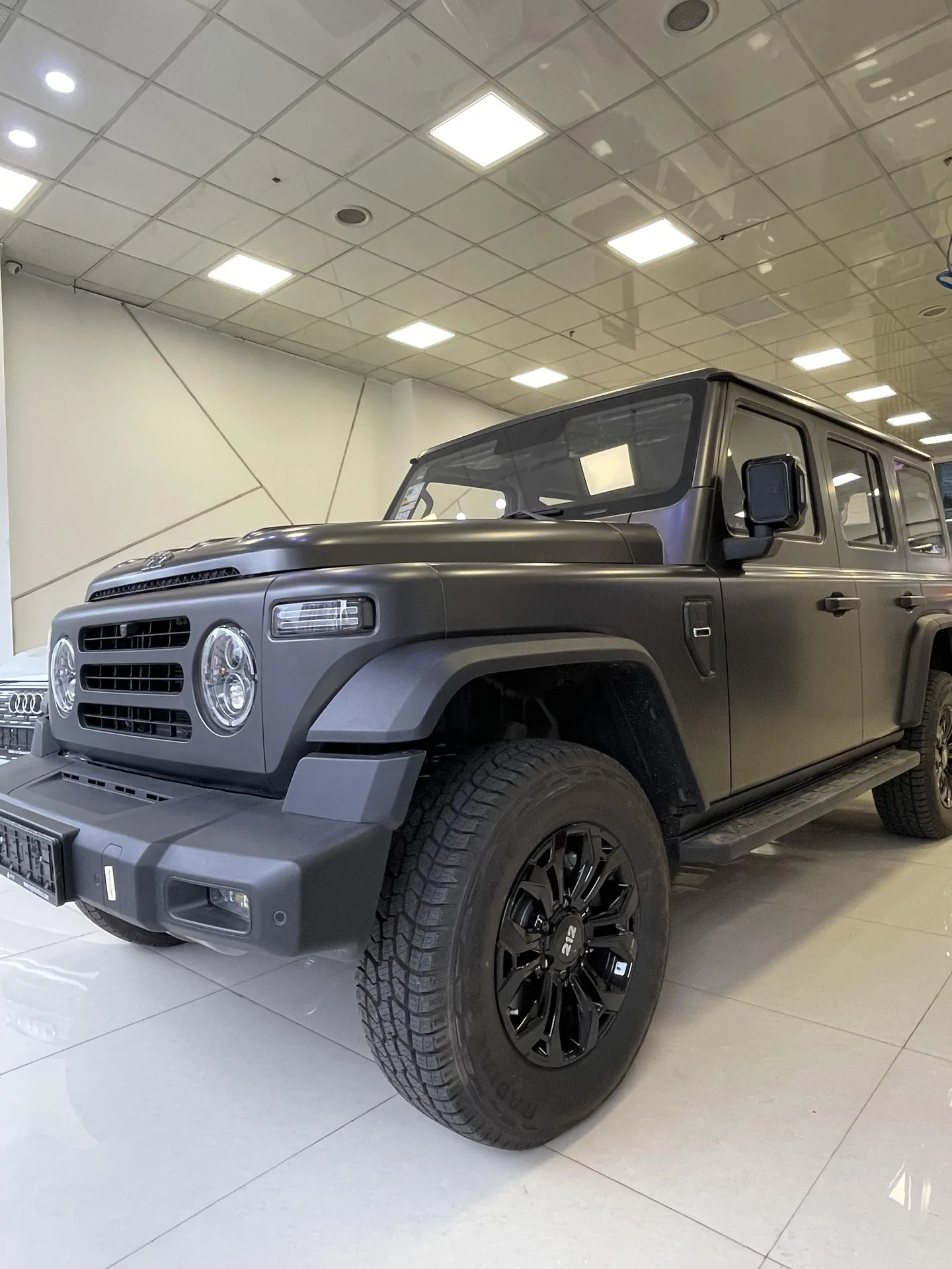 بی ای دبلیو (BAW) 212