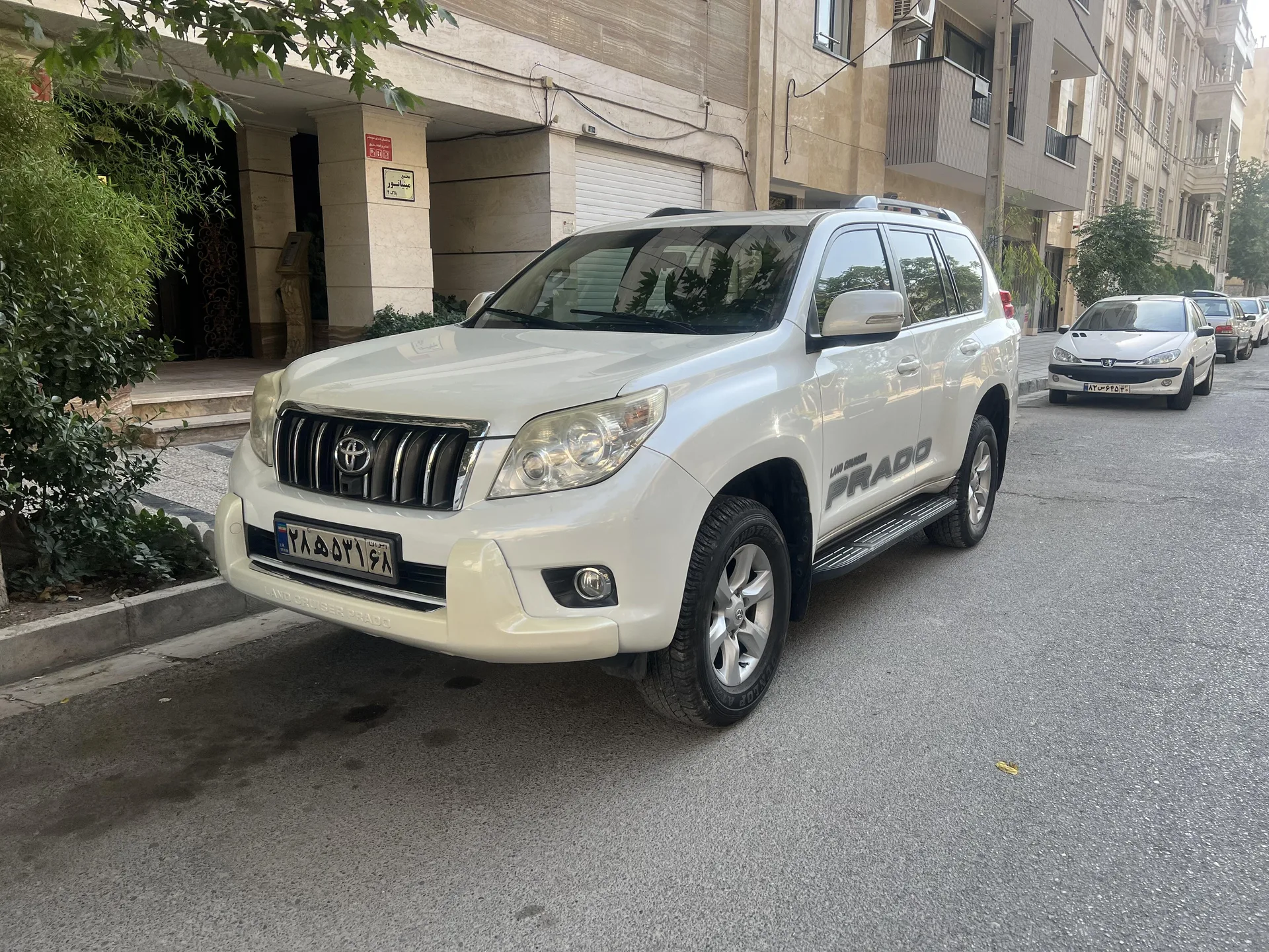 تویوتا  پرادو  چهار در