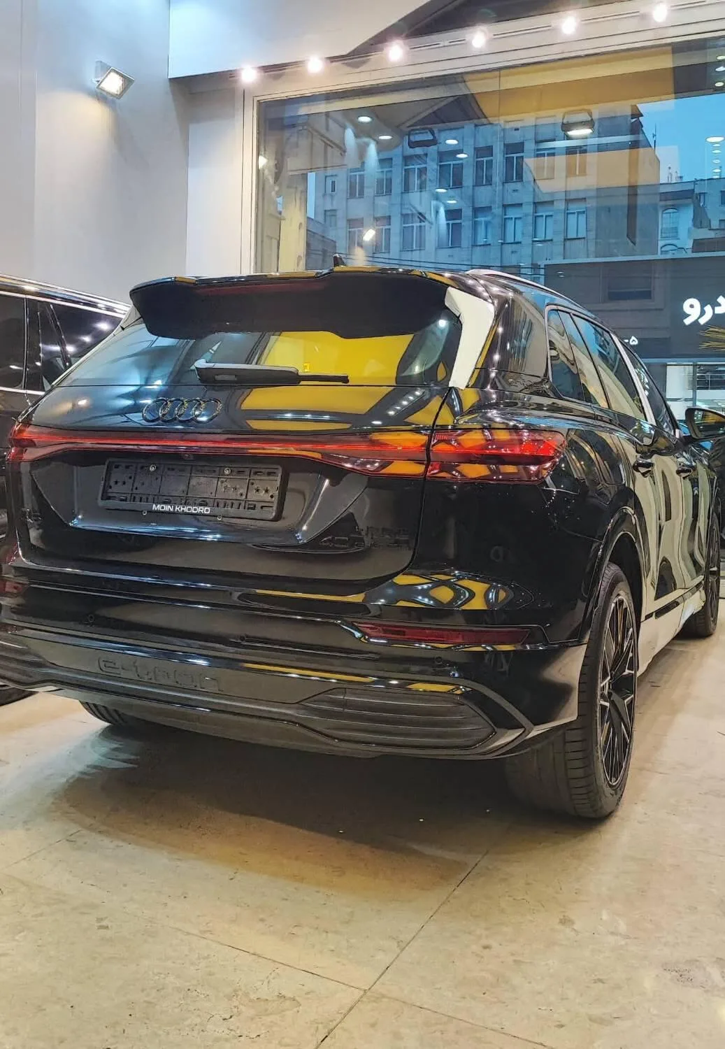 آئودی  Q5 e-tron