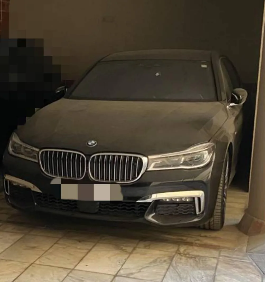 ب ام و سری 7
