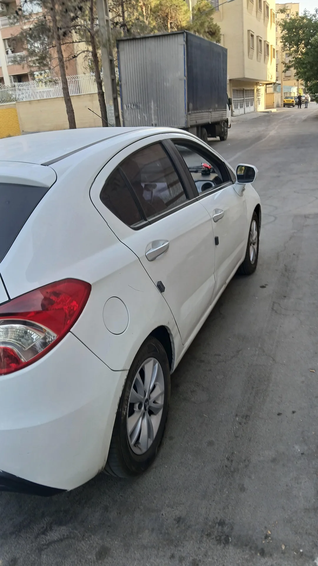 برلیانس  H220 4