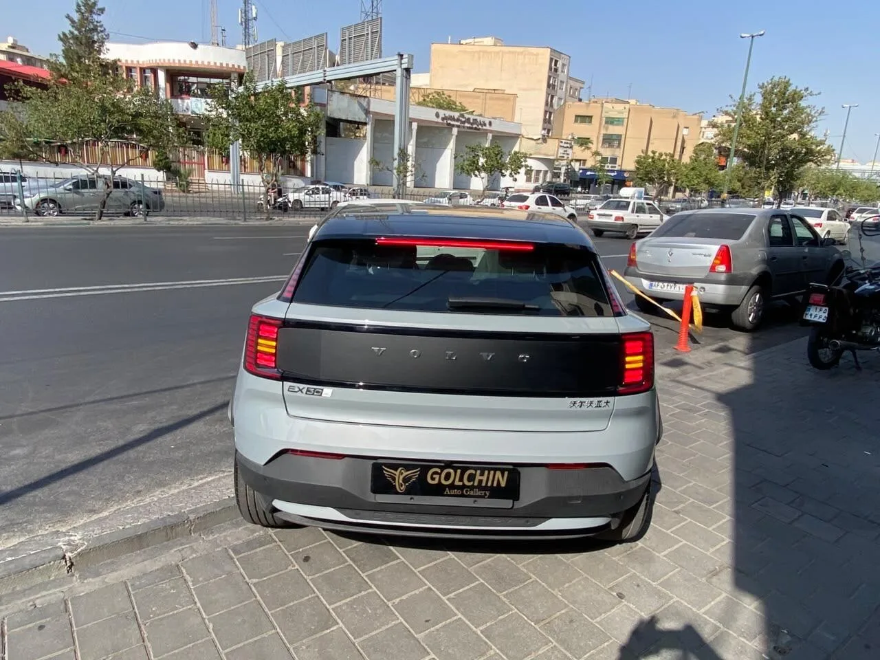 ولوو  EX30 30
